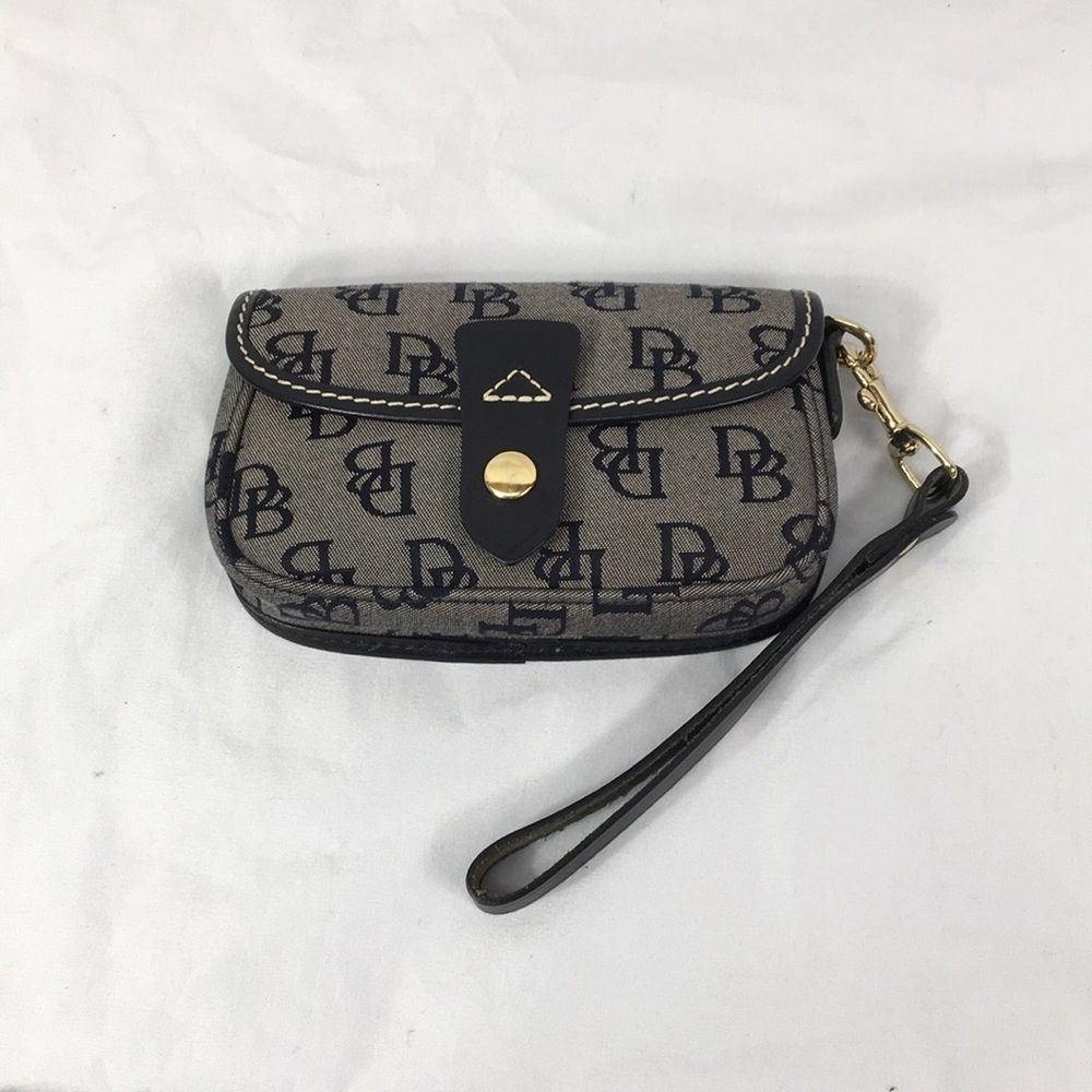 Dooney and Bourke Buckle Snap Flap Wristlet Vintage GREAT Used Condition